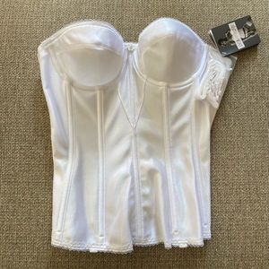 ☘️NWT! Bridal Dominque Corset Bra